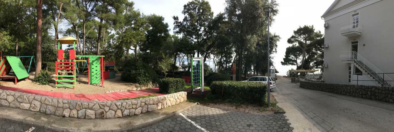 Sesar Apartments Krk - No. 2 Vinko Krk Town Exterior foto