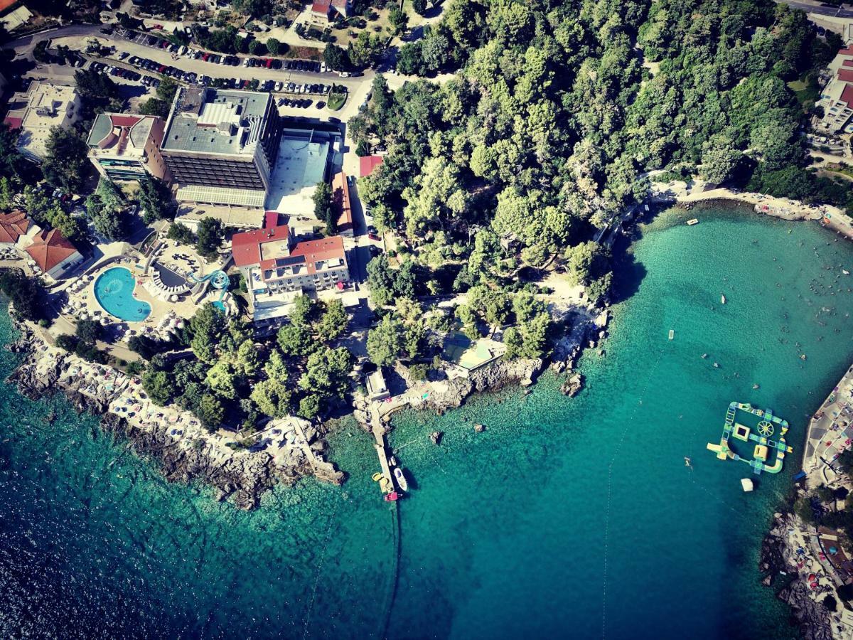 Sesar Apartments Krk - No. 2 Vinko Krk Town Exterior foto
